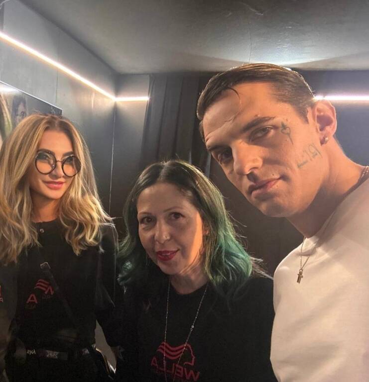 Una parrucchiera di Varese dietro le quinte di X Factor 2024