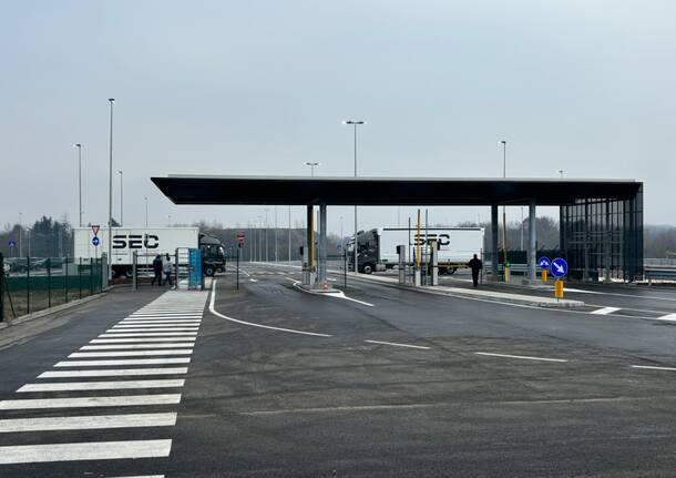 L'inaugurazione del nuovo parcheggio per camion alla cargo city Malpensa