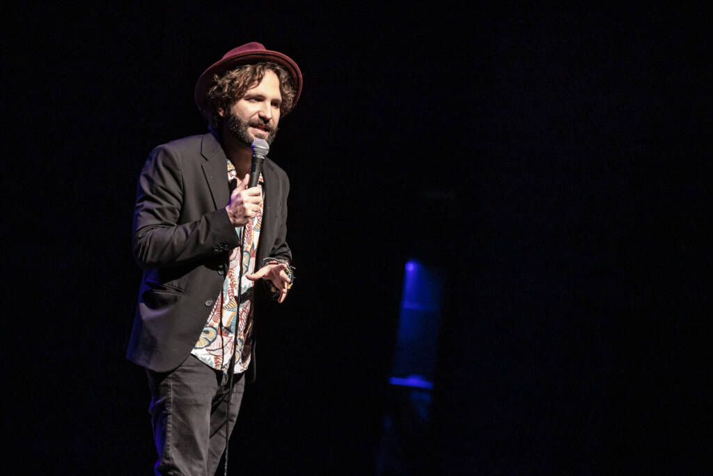 Le foto di "Barbascura X" in scena al Teatro di Varese 