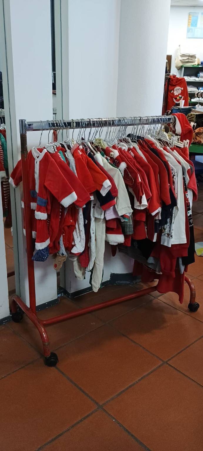 lo stendipanni a natale