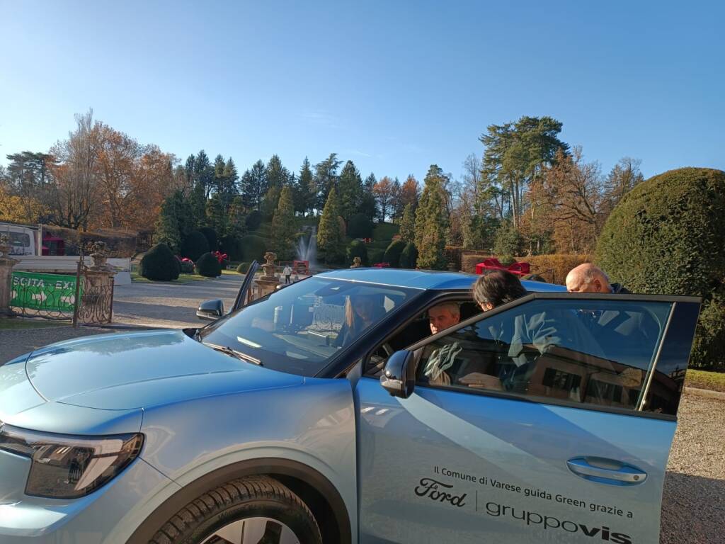 nuova macchina del comune 