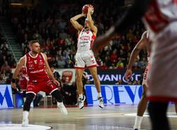 Openjobmetis Varese – EA7 Armani Milano: le foto della partita