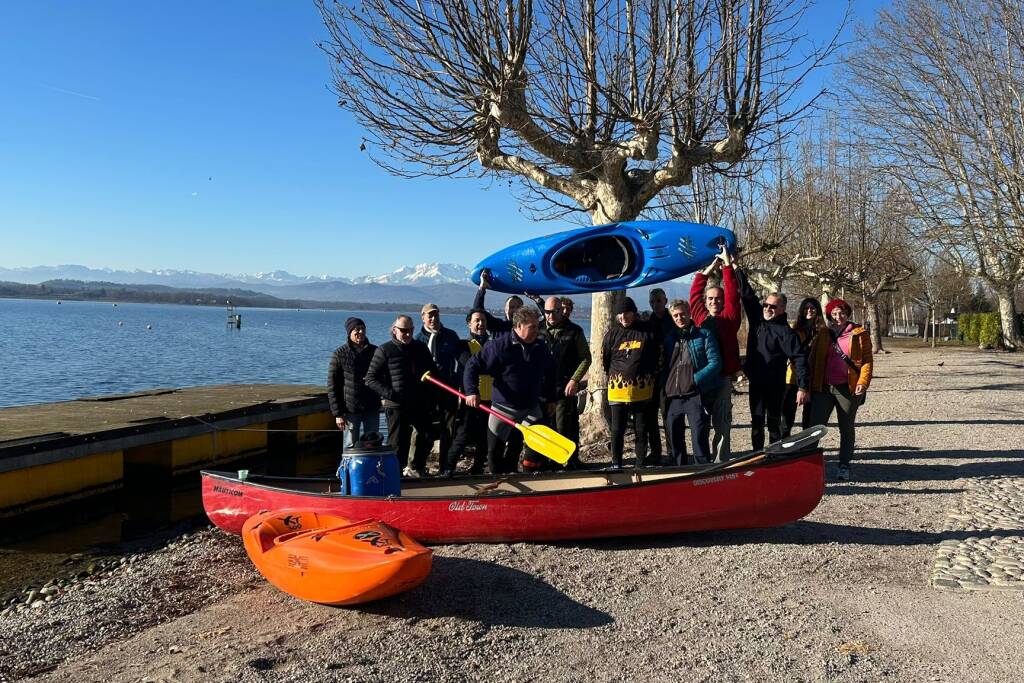 santo stefano 2024 in canoa sul Lago di Varese