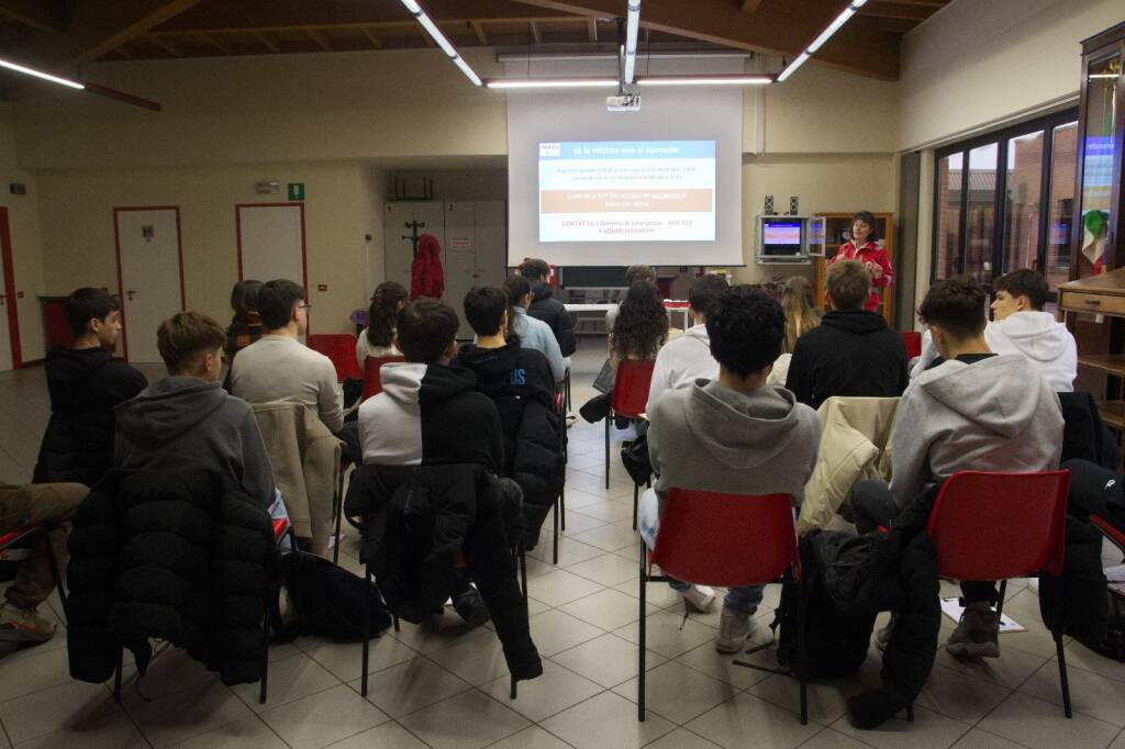 Croce Rossa Varese - Studenti 
