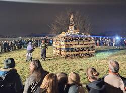 falò befana casciago 2025