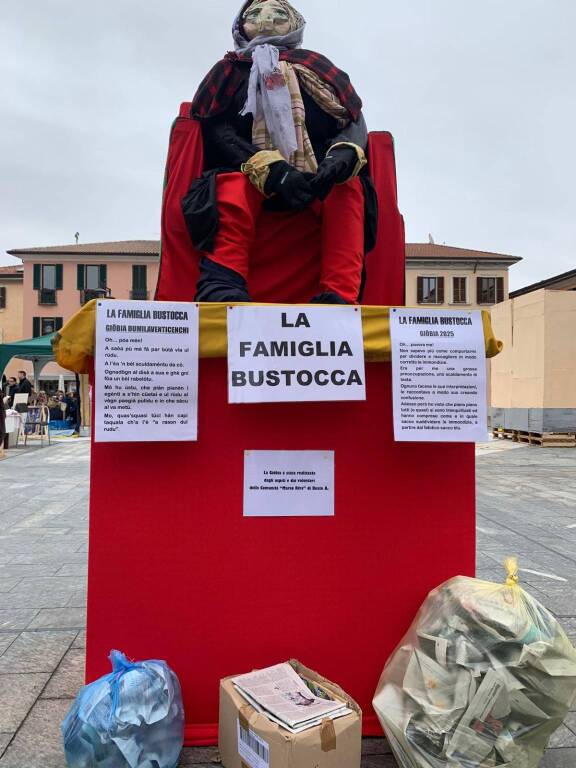 gioeubie piazza santa maria busto arsizio