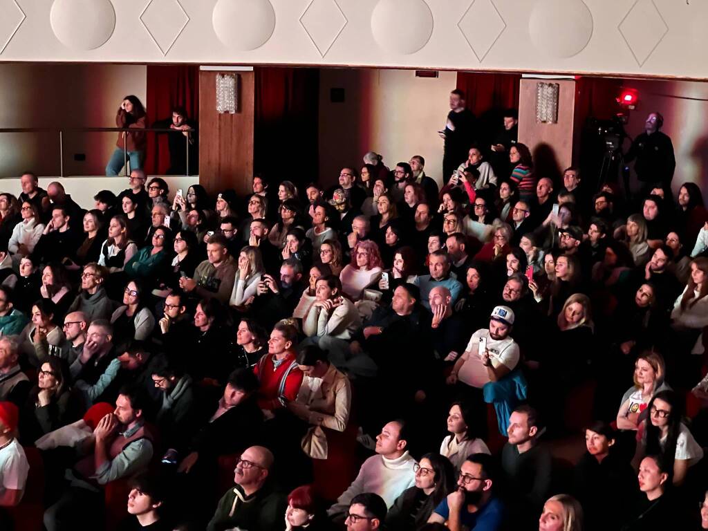 Jovanotti presenta il nuovo album "Il Corpo Umano" a Milano 