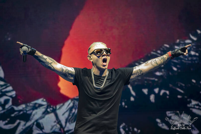 Lazza in concerto a Milano gennaio 2025