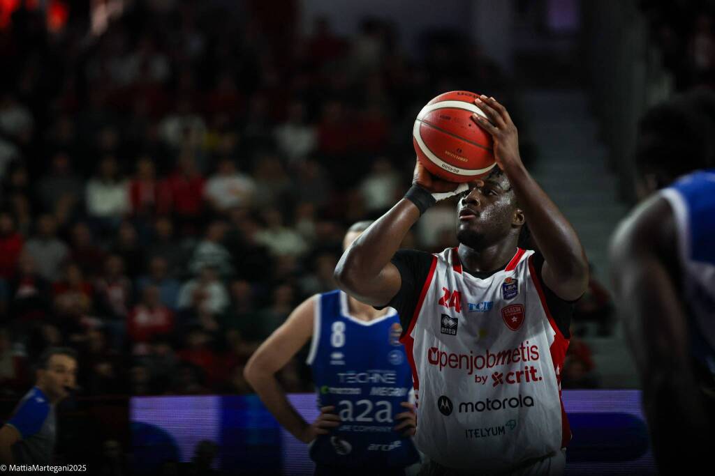 Openjobmetis Varese - Germani Brescia 77-118