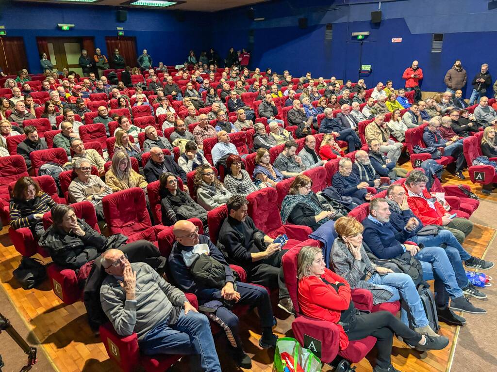 Assemblea frontalieri varese