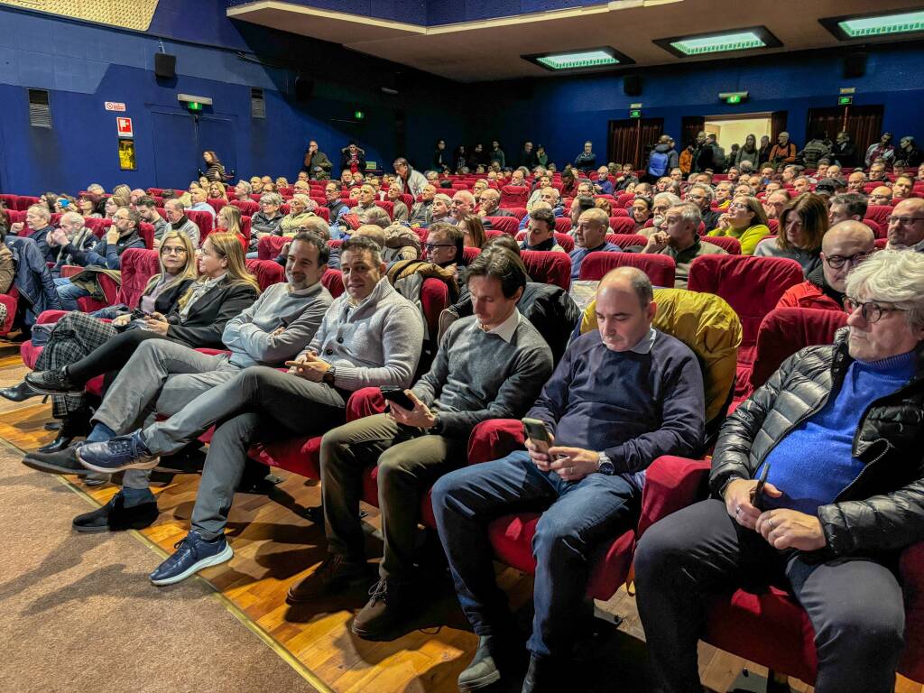 Assemblea frontalieri varese