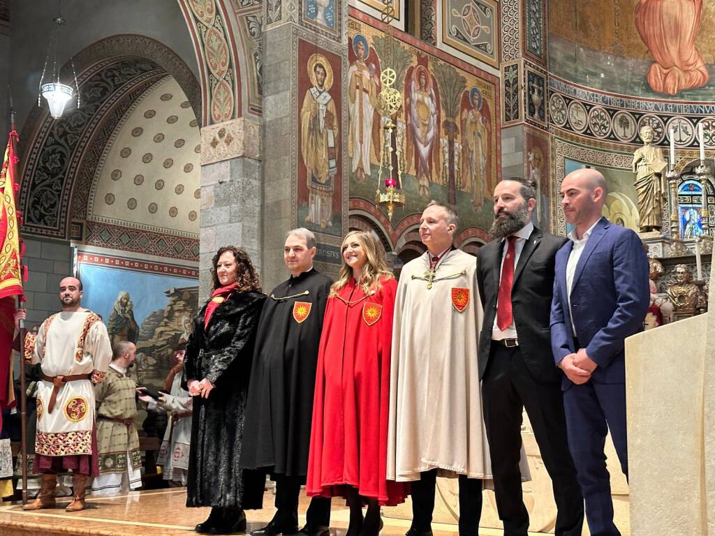 Cerimonia di investitura della reggenza: contrada Legnarello