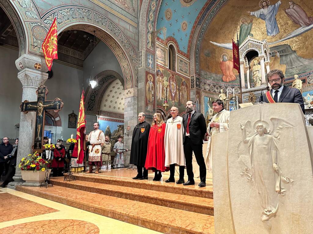Cerimonia di investitura della reggenza: contrada Legnarello