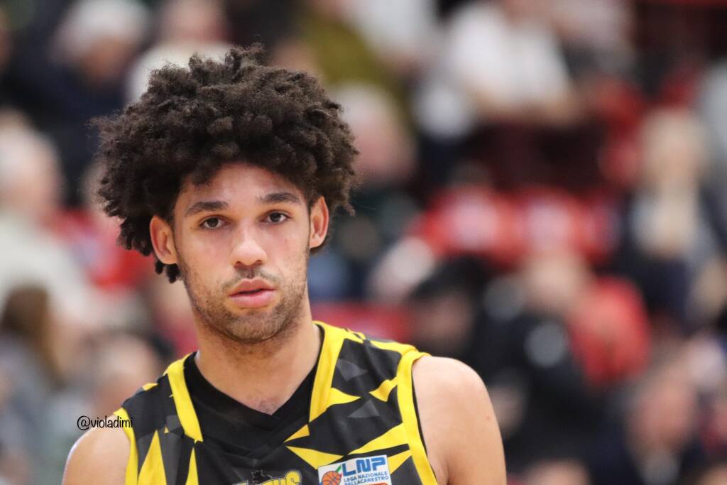 Le sfida tra Legnano Basket e Virtus Imola - By Viola Dimi
