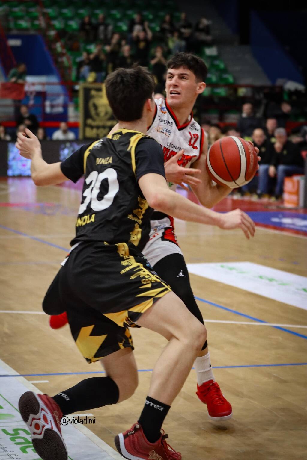 Le sfida tra Legnano Basket e Virtus Imola - By Viola Dimi