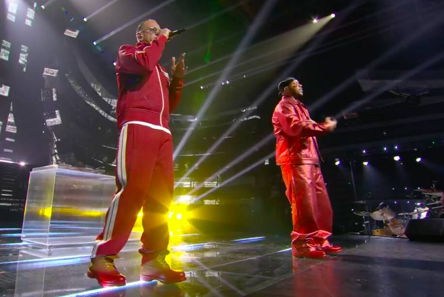 Sanremo, a quarta serata dei duetti