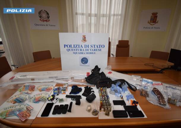 spacciatori Kalashnikov malnate vedano olona