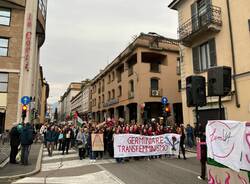 A Varese sfila lo sciopero globale femminista e transfemminista