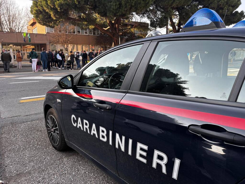 carabinieri scuola scuole