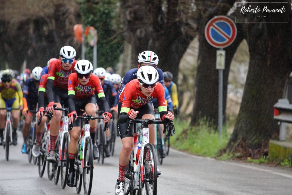 La Varese Angera sui pedali