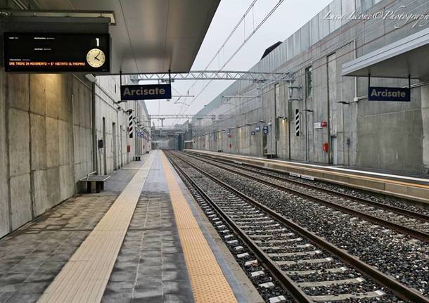 Stazioni e ferrovie Neppure gli dei.