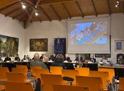 Consiglio comunale Gavirate Massimo Parola Sindaco