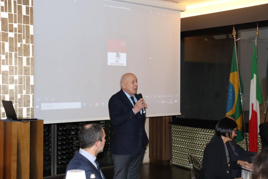 "Dovunque è Legnano", il libro di Legnanonews presentato al Lions Club Legnano Host