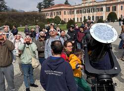 eclissi sole varese giardini
