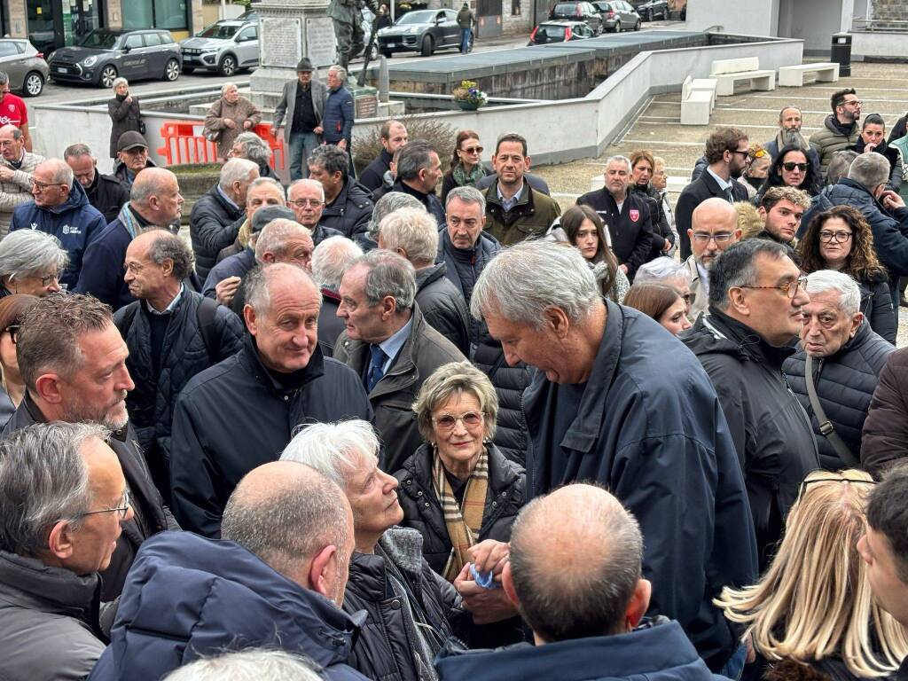 Il funerale di Sandro Galleani a Gazzada Schianno