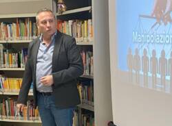 In biblioteca a Mazzo di Rho incontro con l'autore con Luca Talamonti