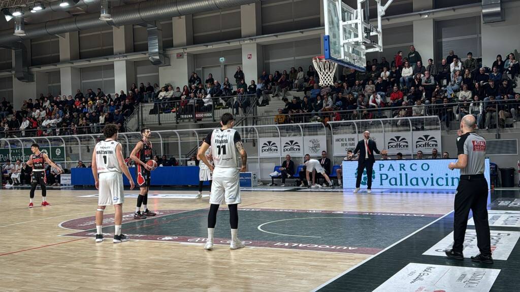 La sfida tra Fulgor Omegna e Legnano Basket 