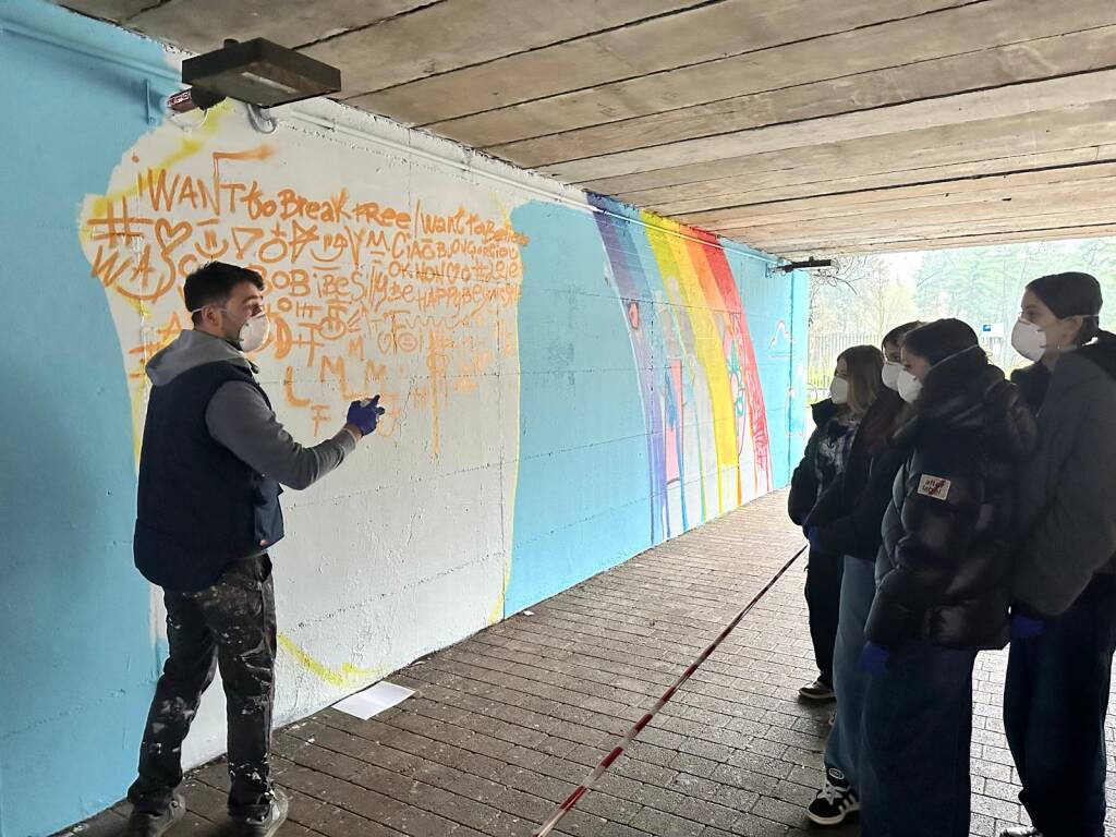 Legnano: il grande Murale per la Pace