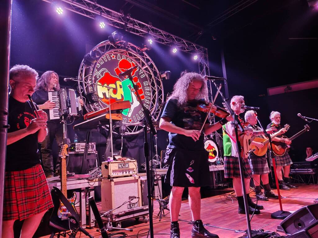 Modena city ramblers, resistenza 