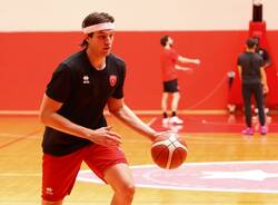 Primi canestri varesini per Grant Anticevich