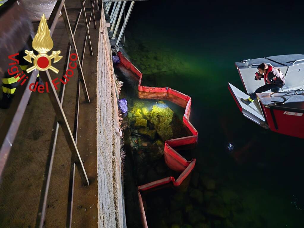 Sversamento di idrocarburi nel lago di Lugano
