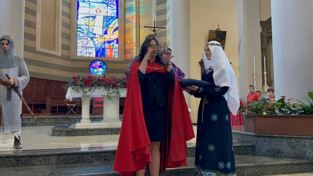 Cerimonia di investitura reggenza La Flora
