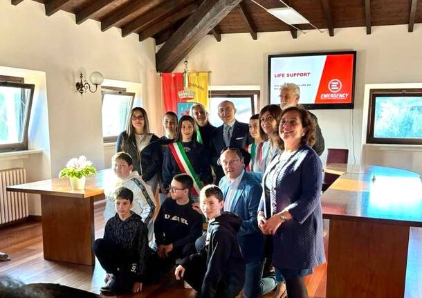 Cunardo - La mostra "Life support" di Emergency
