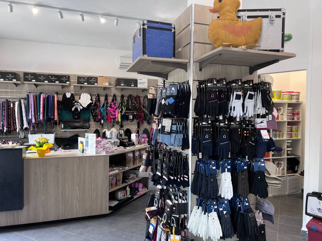 EquiForShop, Daverio