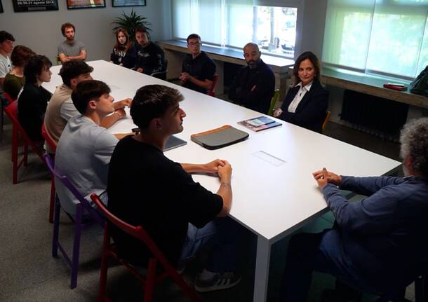La nuova rettrice dell’Insubria, Maria Pierro, in visita a Materia
