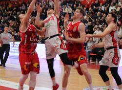 La sfida tra Legnano Basket e Costa Imola - Foto di Alessandro Bernasconi