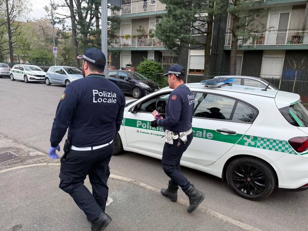Ladro in fuga in via Grigna e Stelvio a Legnano 