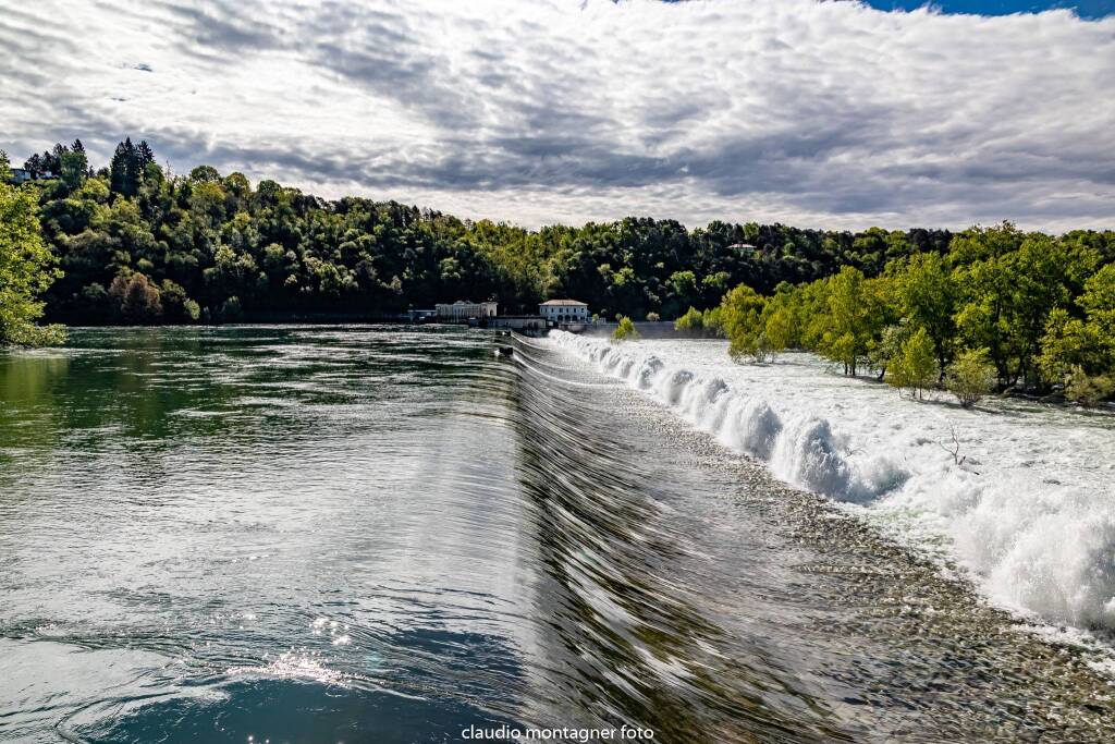 Le spettacolari immagini della piena del Ticino al Panperduto