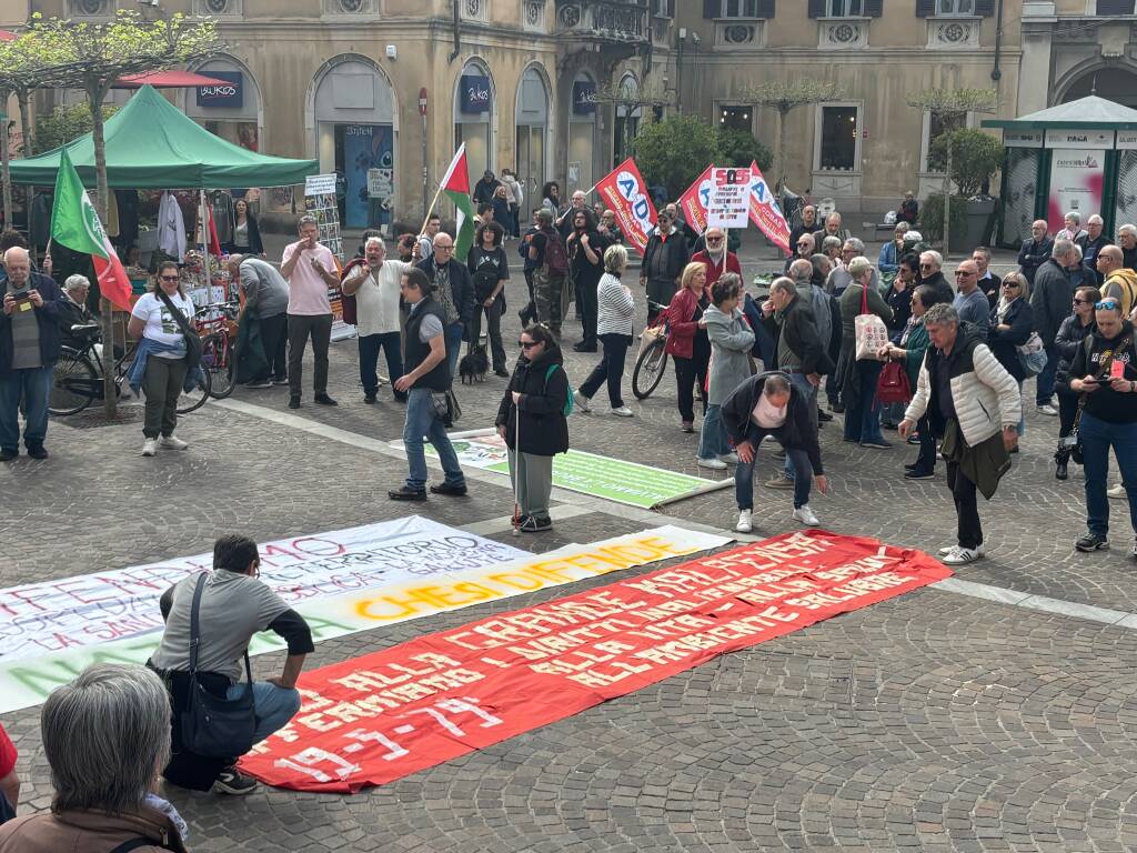 manifestazione ospedale unico Gallarate 