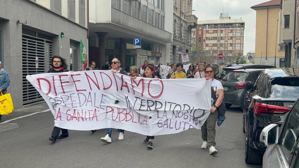 manifestazione ospedale unico Gallarate 