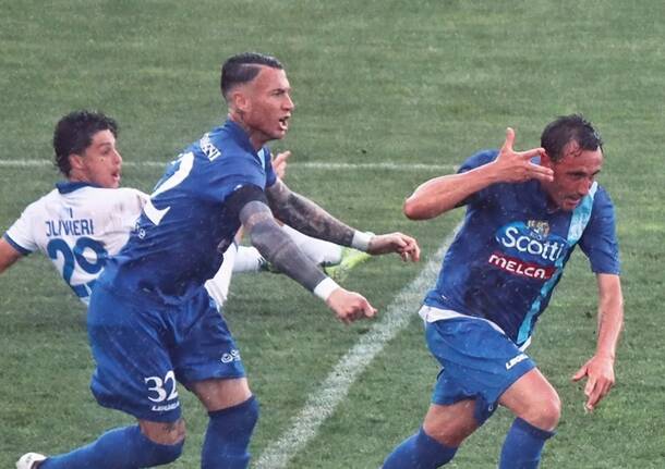 pavia calcio foto facebook