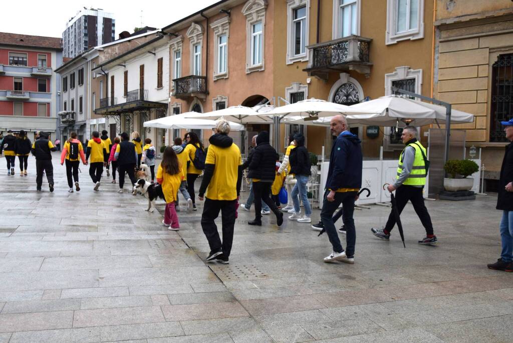 Riuscita la camminata solidale di Legnano per acquistare un nuovo Dae
