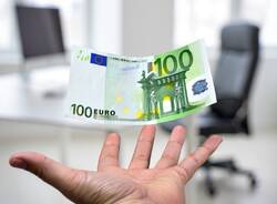 soldi stipendio economia
