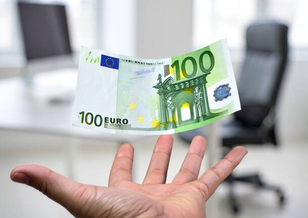 soldi stipendio economia