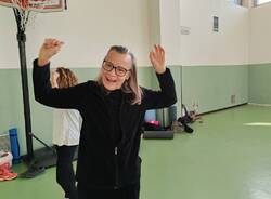 Yoga, yoga della risata, donne, Castiglione Olona 