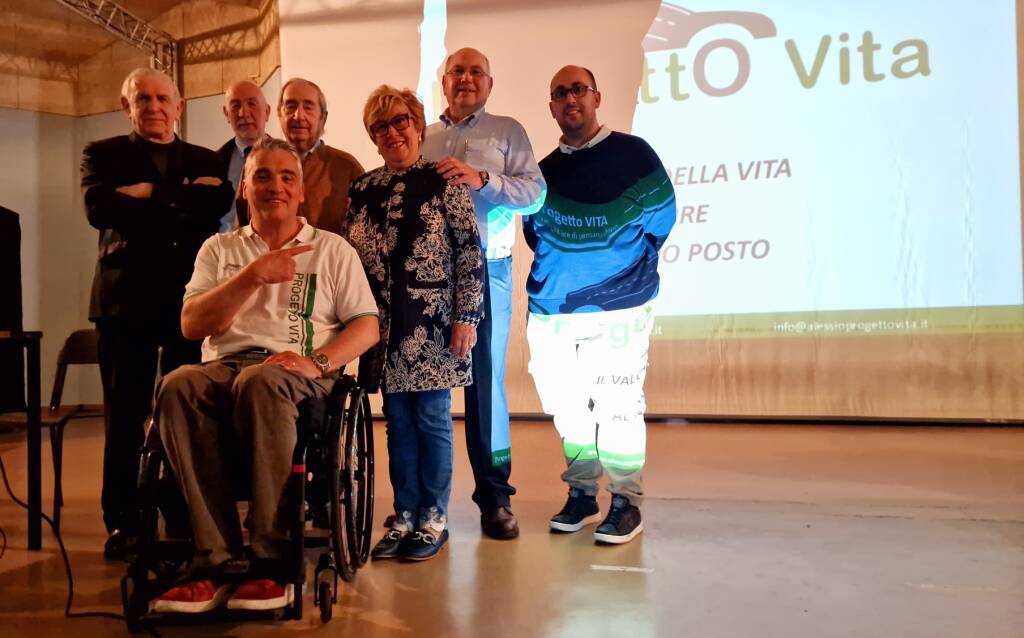 Alessio Tavecchio si racconta alle scuole di Cerro Maggiore